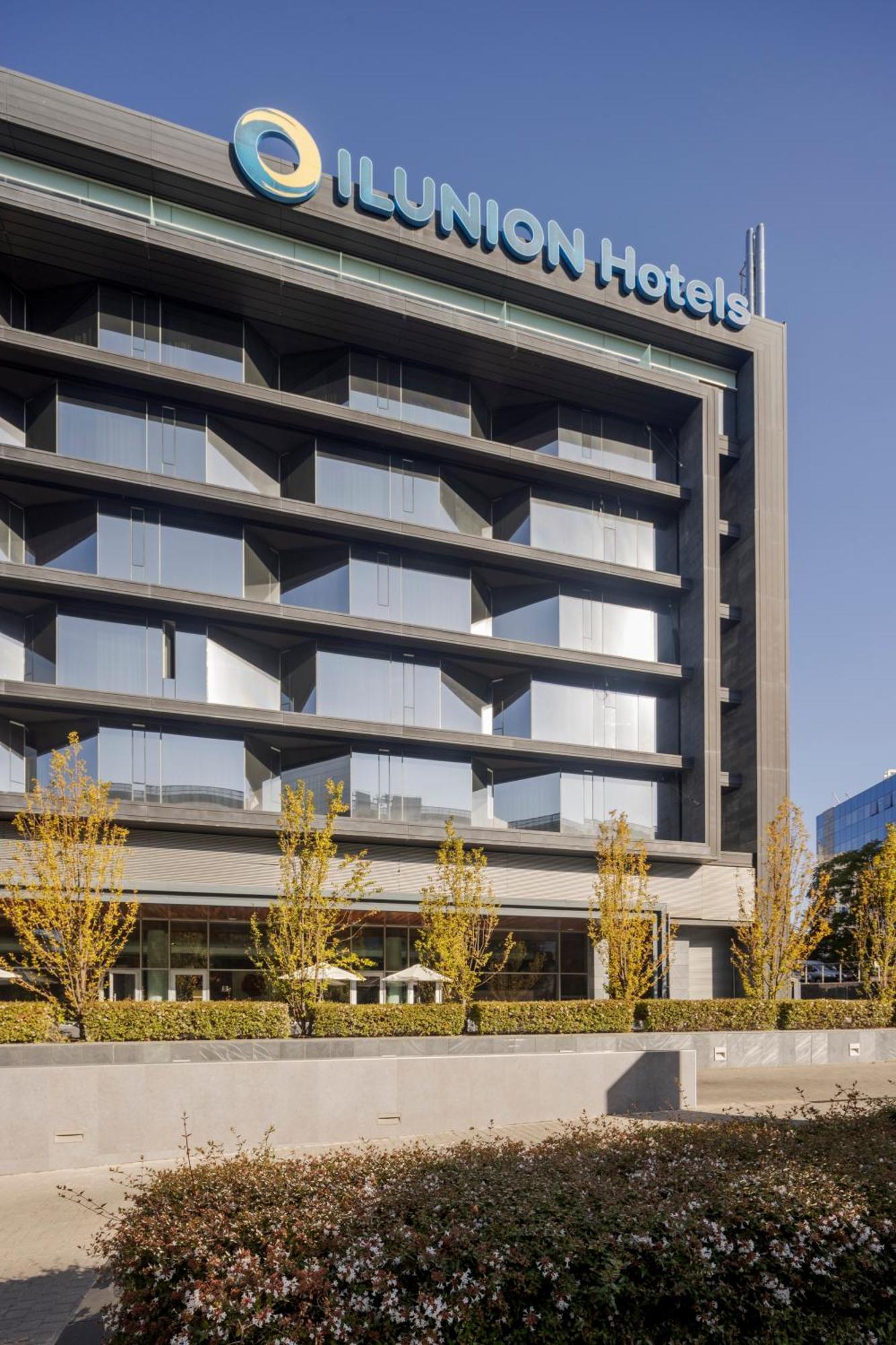 Ilunion Atrium Otel Madrid Dış mekan fotoğraf
